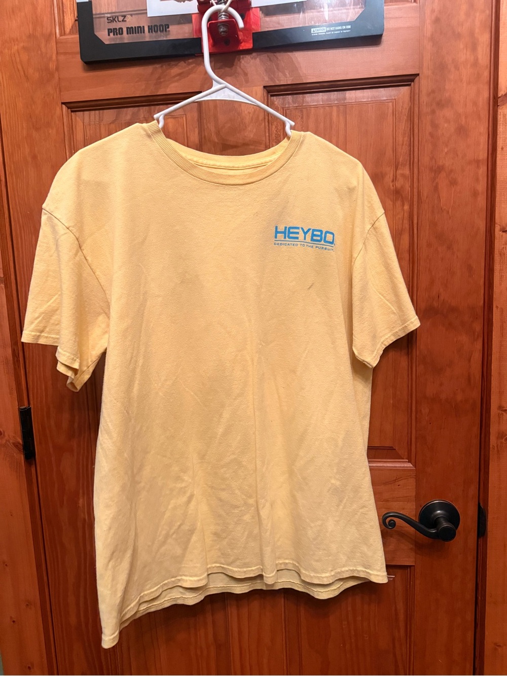 Heybo Men's Long Sleeve Tee in Pale Yellow